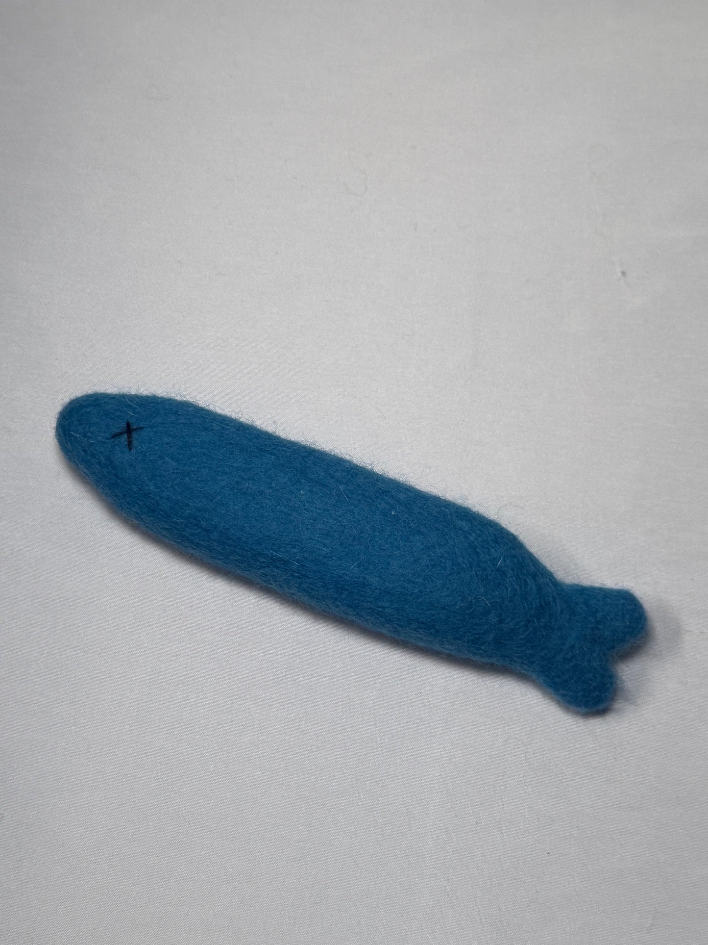 Large Felt Silvervine Sardine Cat Toy