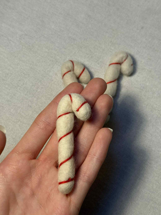 Felt Candy Cane with Silvervine