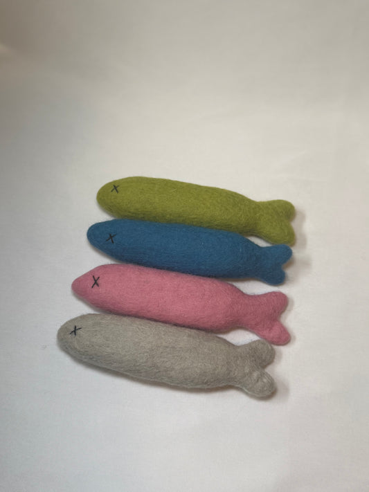 Large Felt Silvervine Sardine Cat Toy