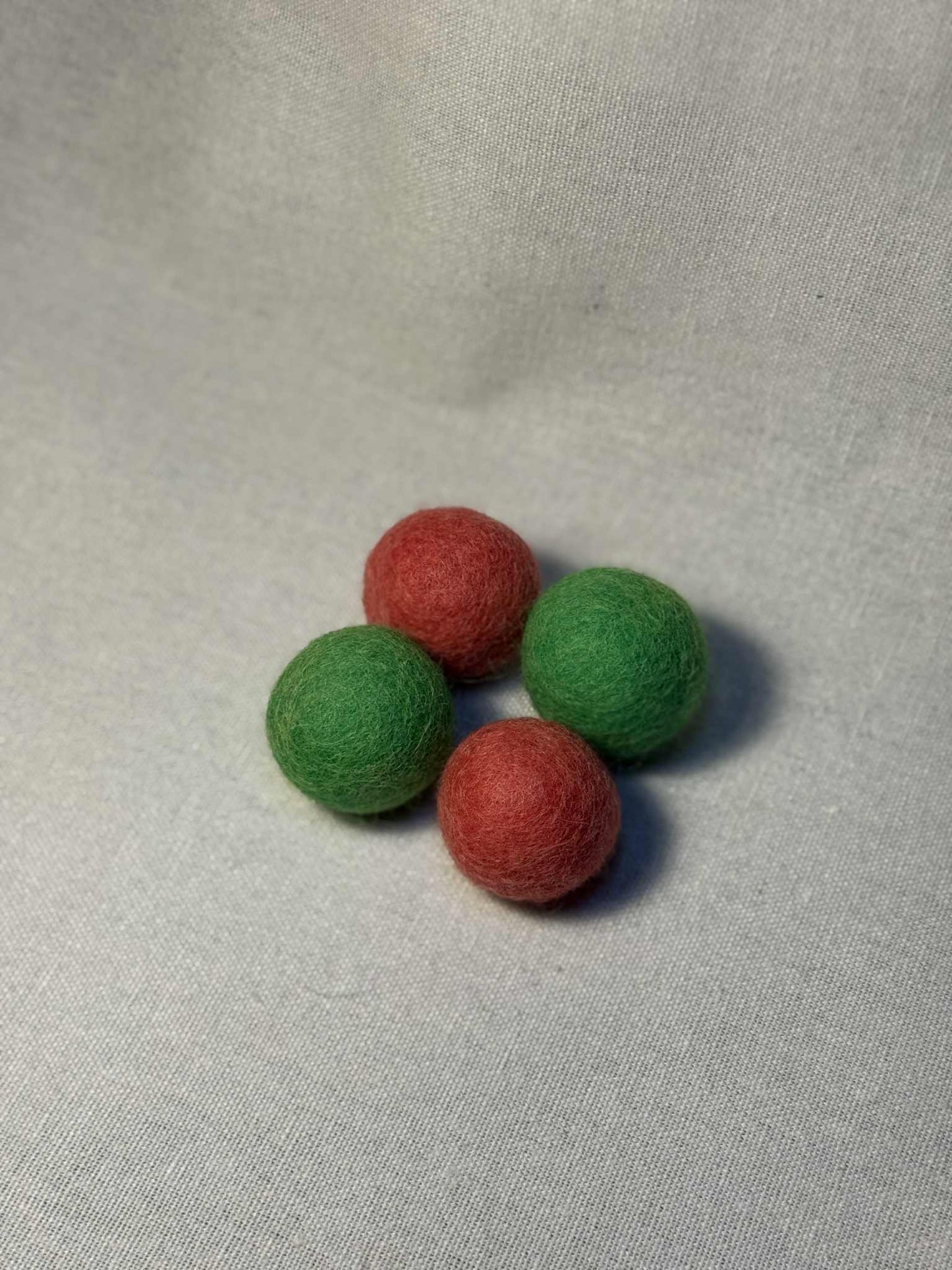 Festive Felt Balls with Silvervine